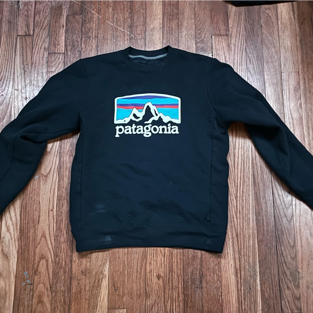 Patagonia Black Crewneck with Vibrant Logo